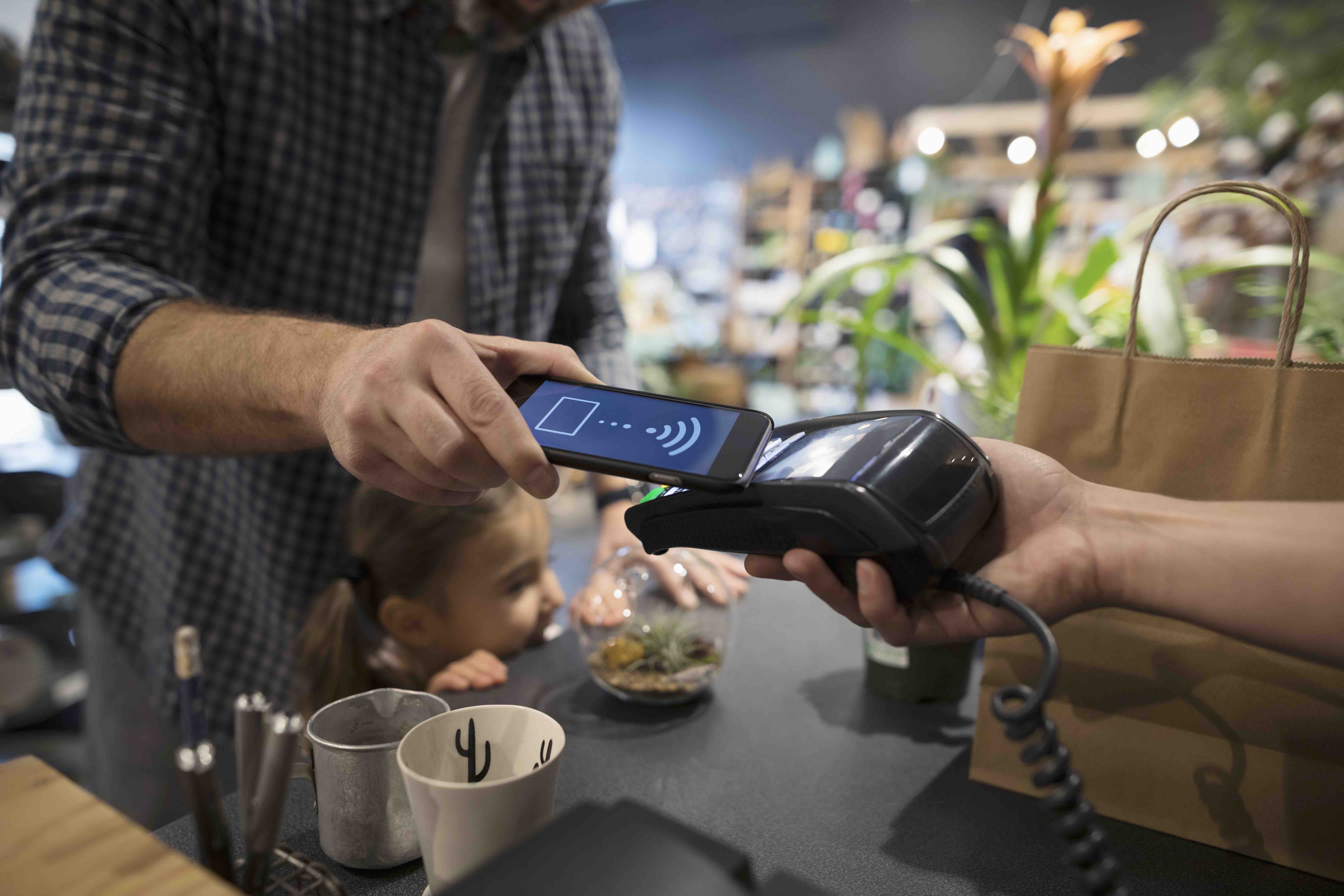 Talk pay. Smartphone pay. Pay in shop. New Innovation Travel. Innovative payment services.